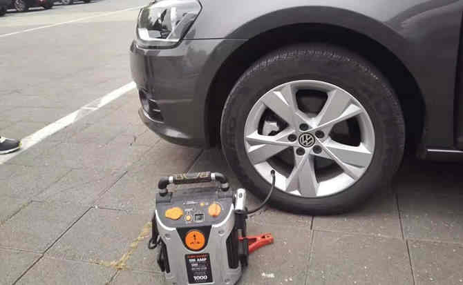 行唐汽车搭电案例