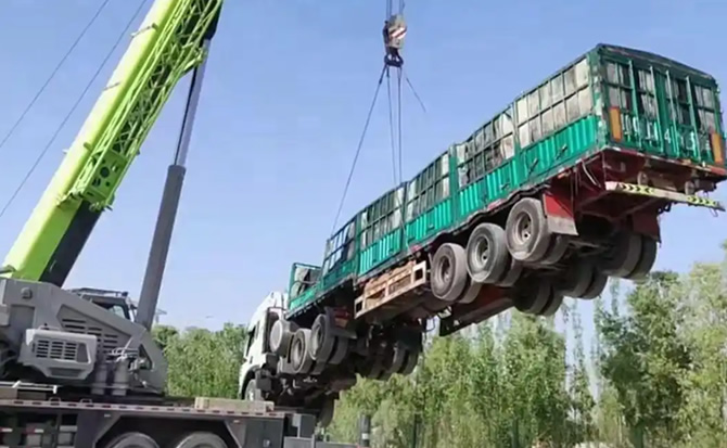 行唐道路脱困救援案例